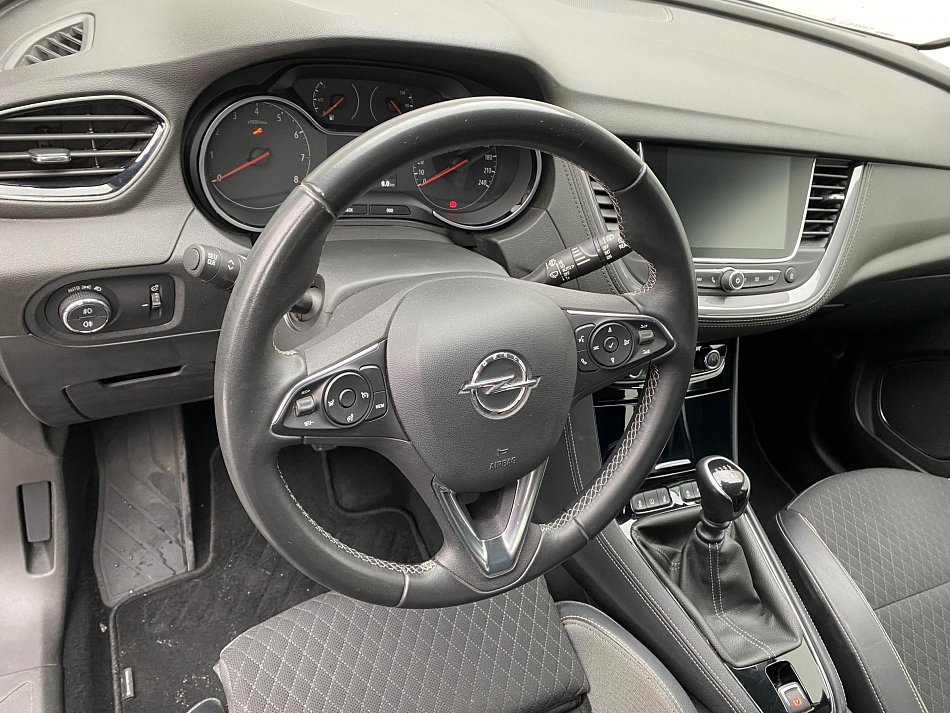 Opel Grandland X 1.2T Innovation