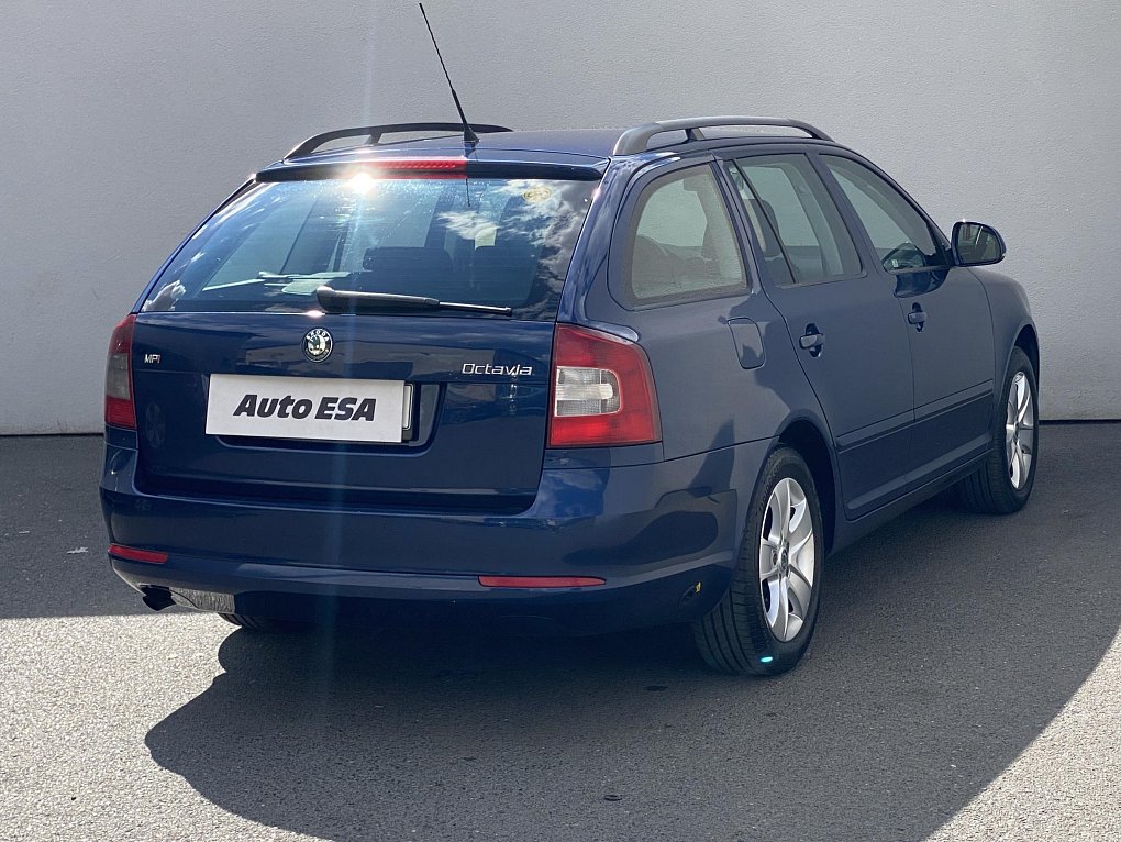 Škoda Octavia II 1.6MPi  Sport