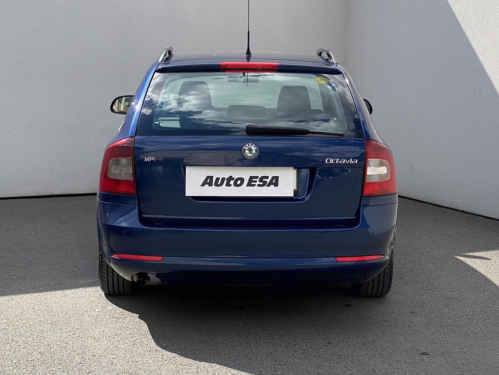 Škoda Octavia II 1.6MPi  Sport