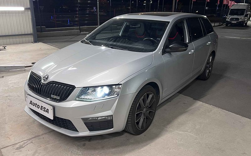 Škoda Octavia III 2.0 TDi RS