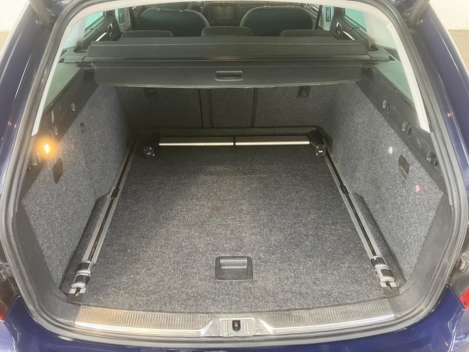 Škoda Superb II 2.0 TDi 