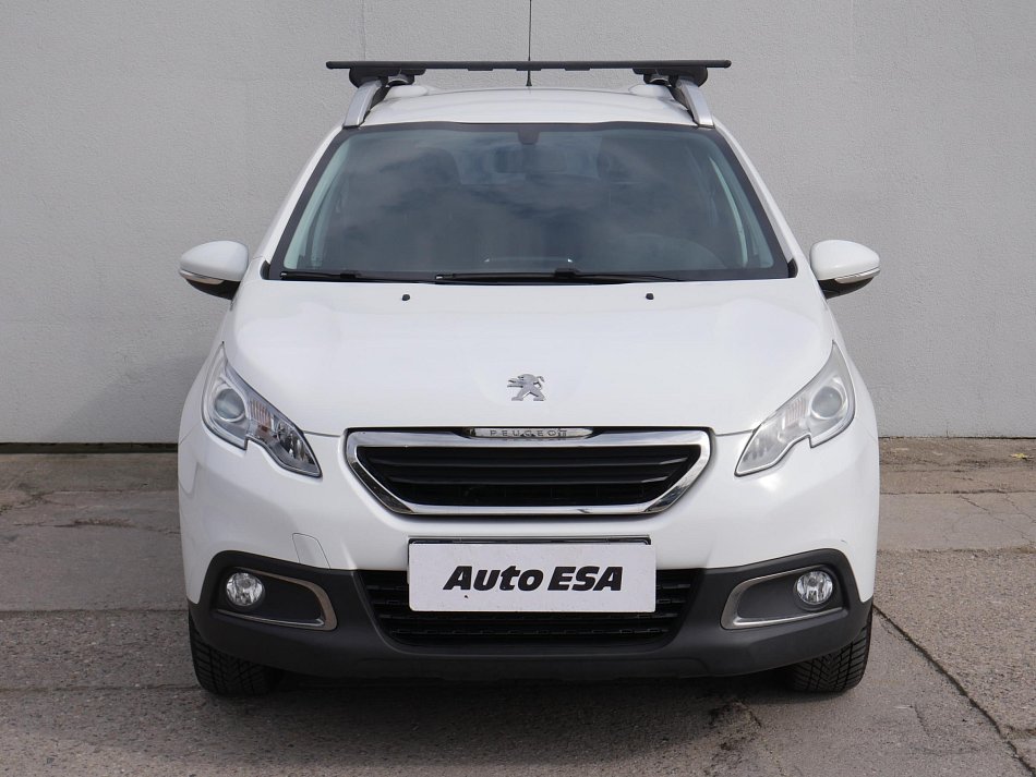Peugeot 2008 1.2i 
