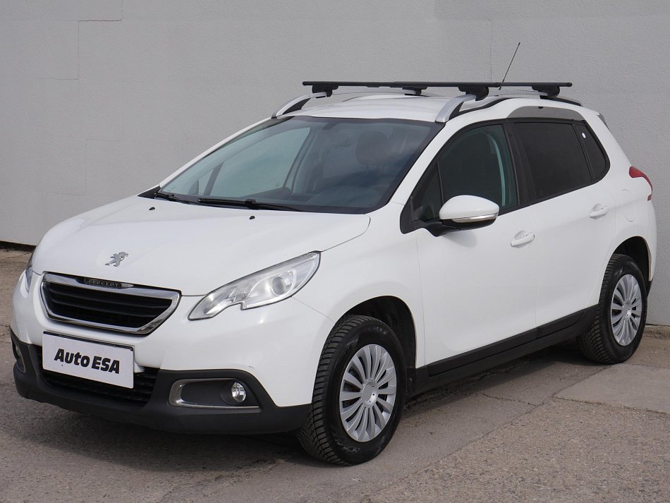 Peugeot 2008 1.2i 