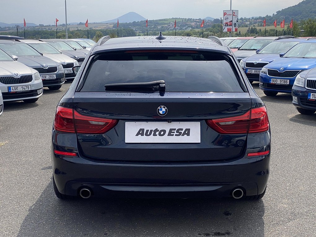 BMW Řada 5 2.0D  xDrive520d