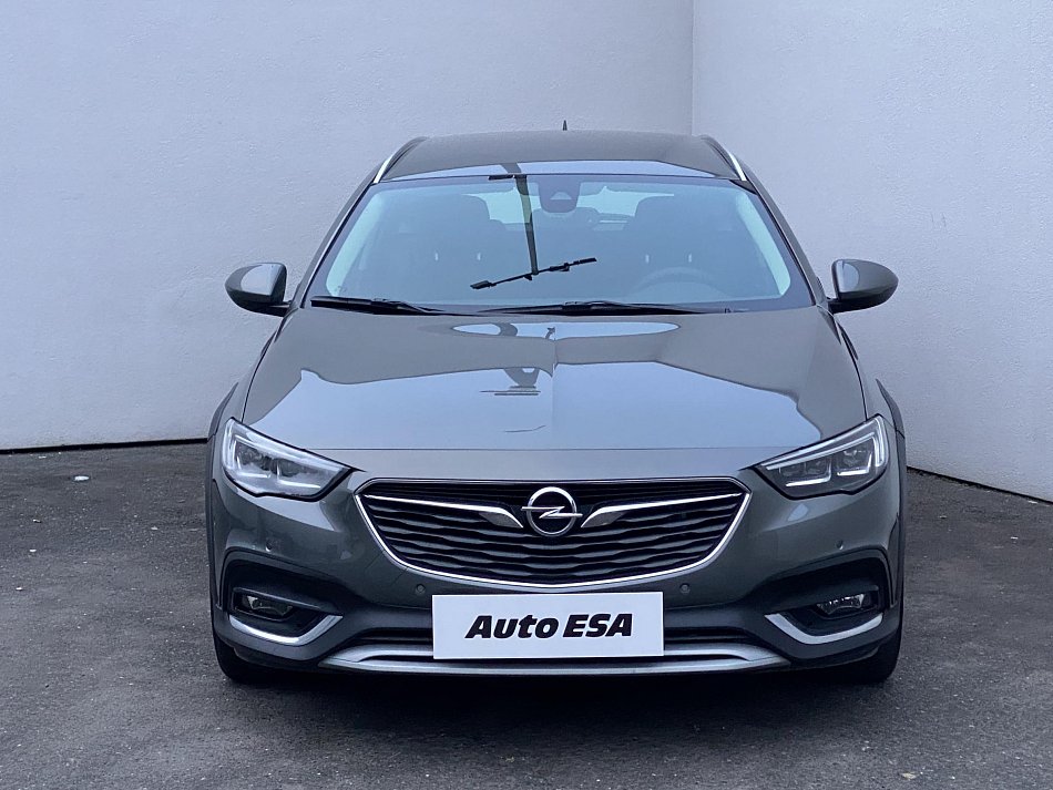 Opel Insignia 2.0 CDTi Country Tourer 4x4