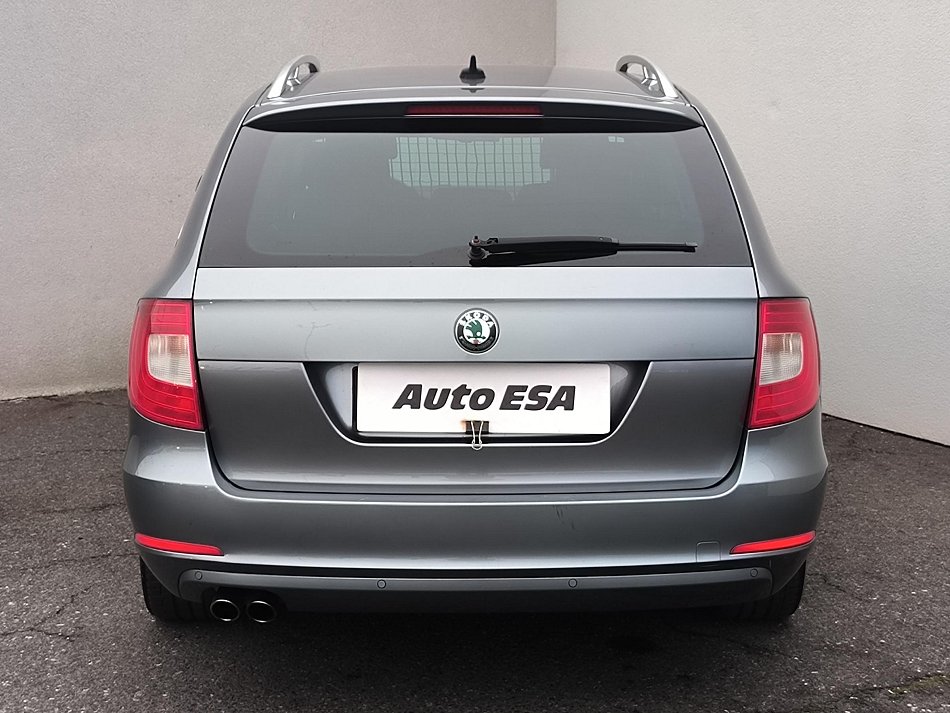 Škoda Superb II 2.0 TDI Ambition