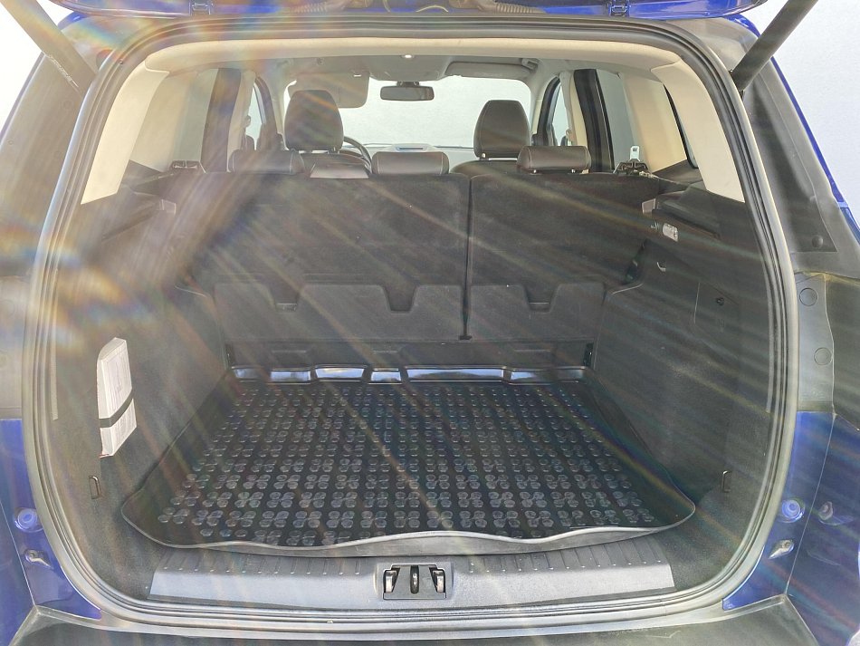 Ford Kuga 1.5 EB Titanium