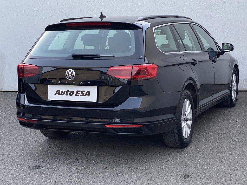 Volkswagen Passat 1.5 TSi Business