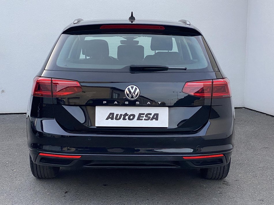 Volkswagen Passat 1.5 TSi Business