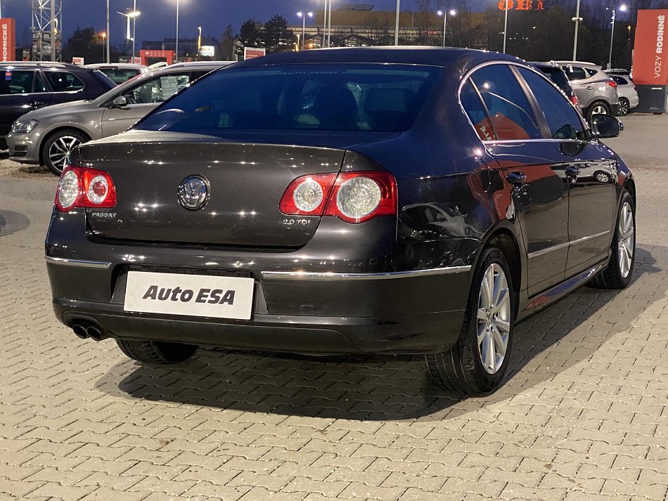 Volkswagen Passat 2.0 TDi Highline