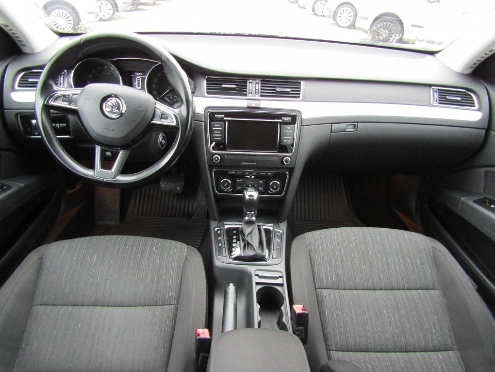 Škoda Superb II 2.0TDi Elegance 4x4