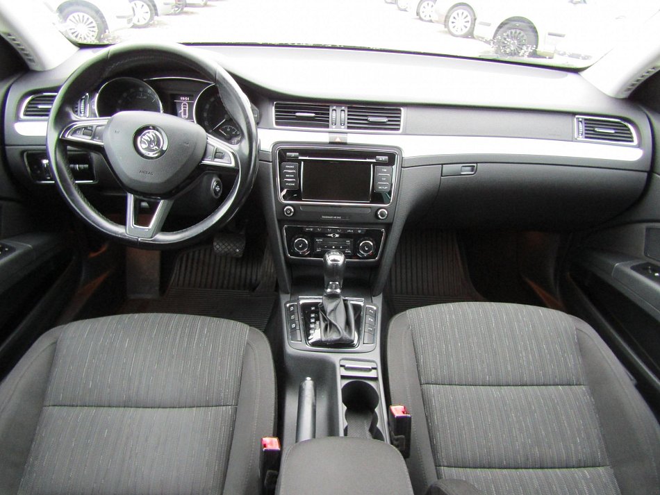 Škoda Superb II 2.0TDi Elegance 4x4