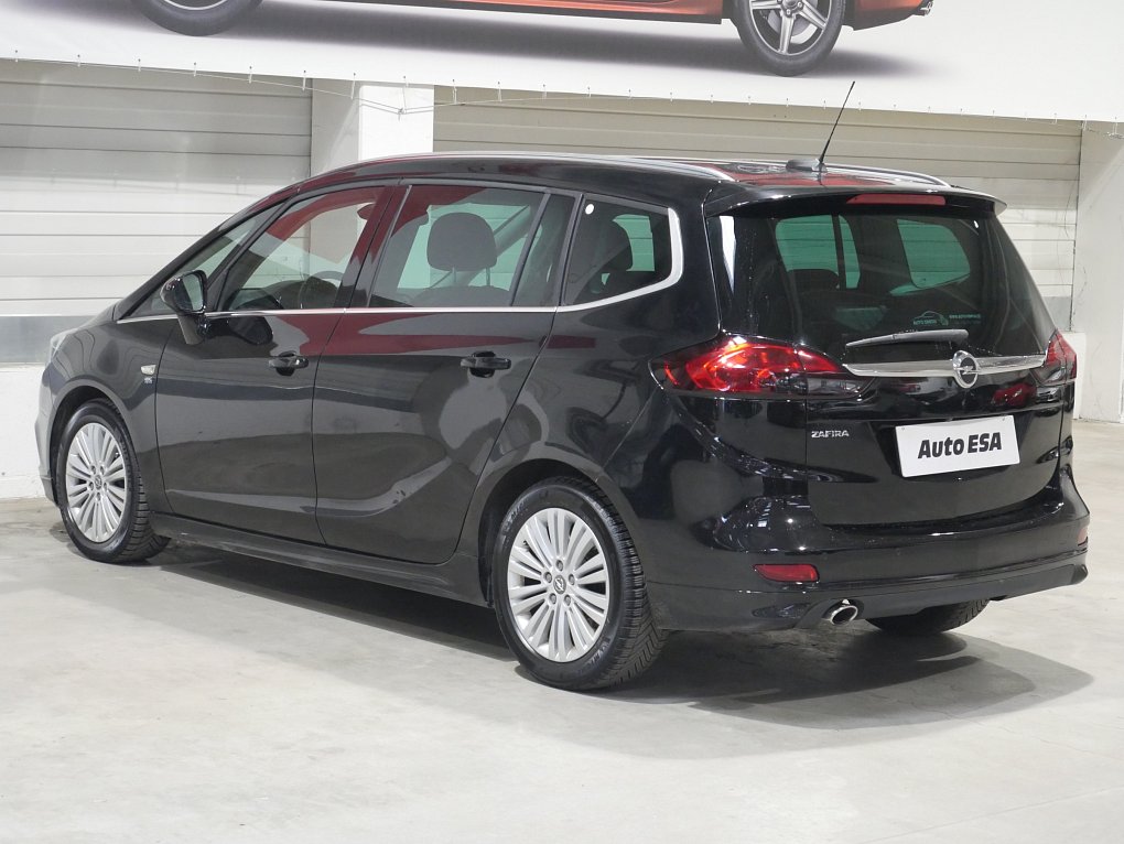 Opel Zafira 2.0  Tourer