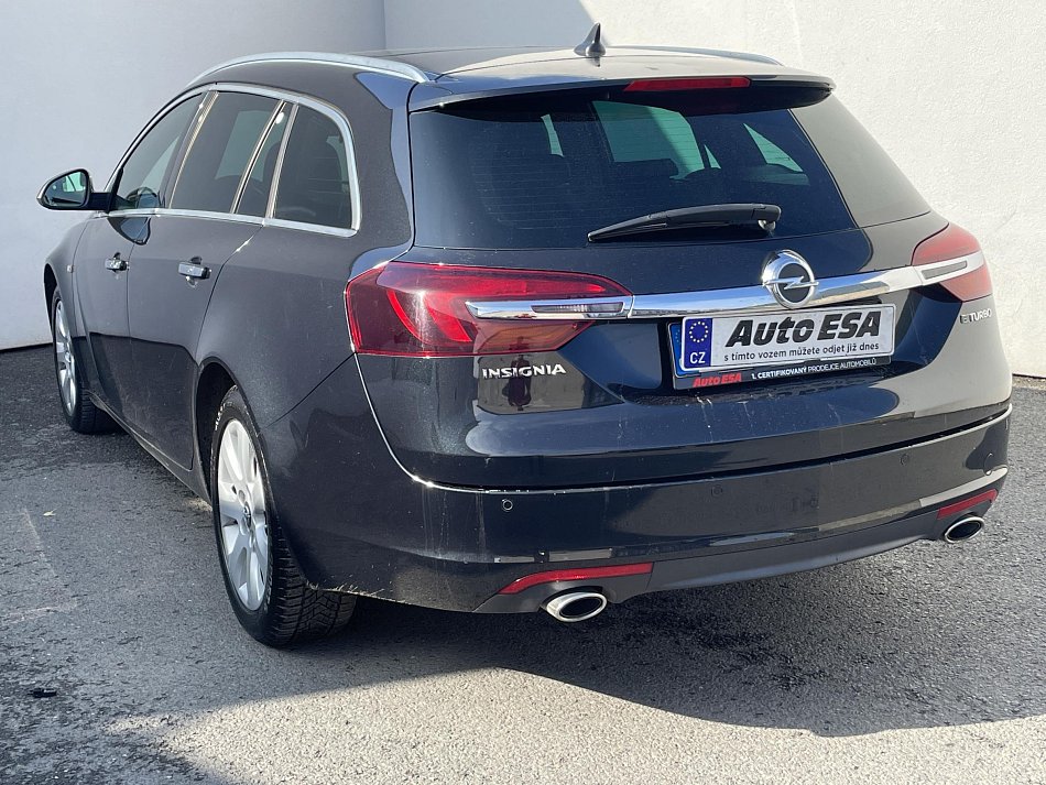 Opel Insignia 2.0 CDTi 