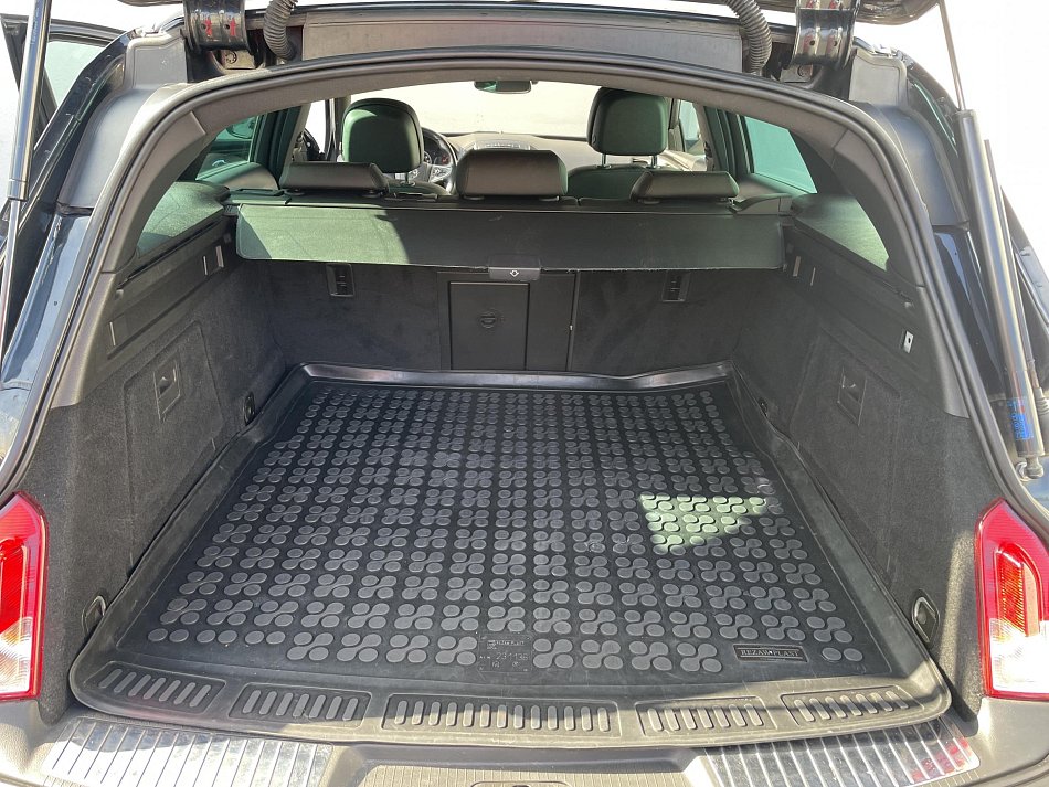 Opel Insignia 2.0 CDTi 