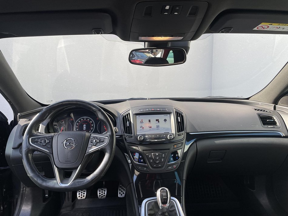 Opel Insignia 2.0 CDTi 