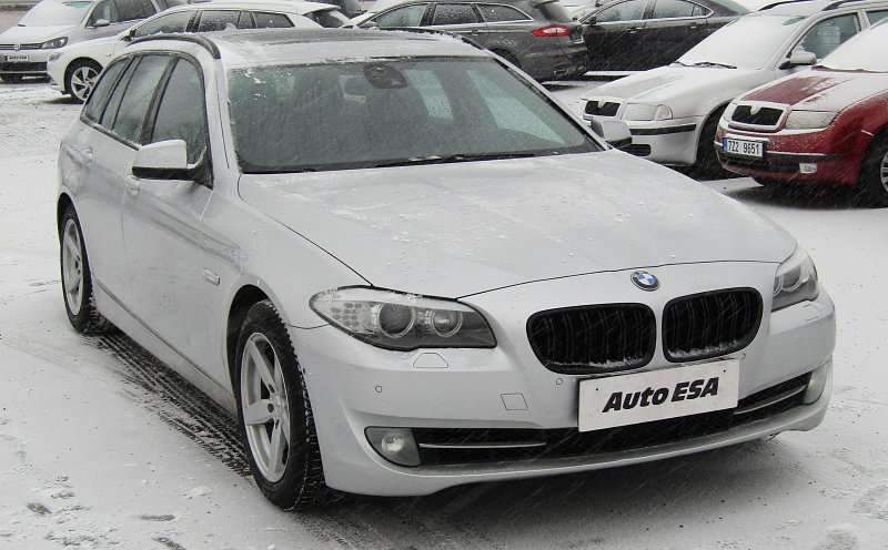 BMW Řada 5 3.0i  535i