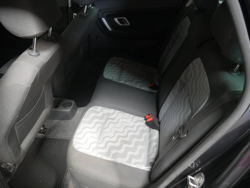Škoda Fabia II 1.6 MPI 