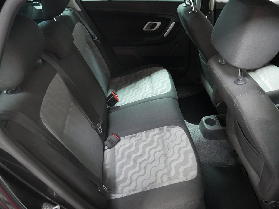 Škoda Fabia II 1.6 MPI 