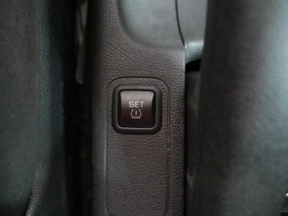 Škoda Fabia II 1.6 MPI 