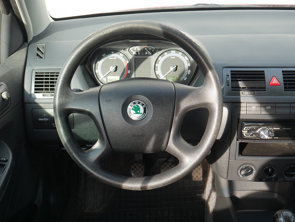 Škoda Fabia I 1.4i 16V 