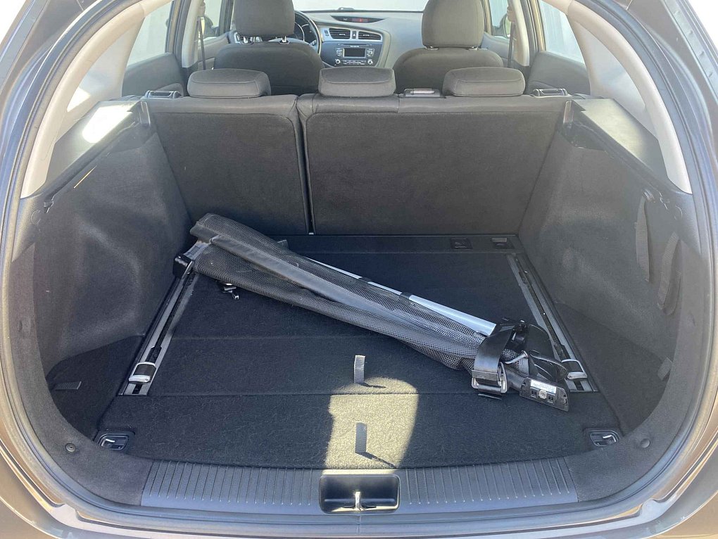 Kia Ceed 1.6 GDi 