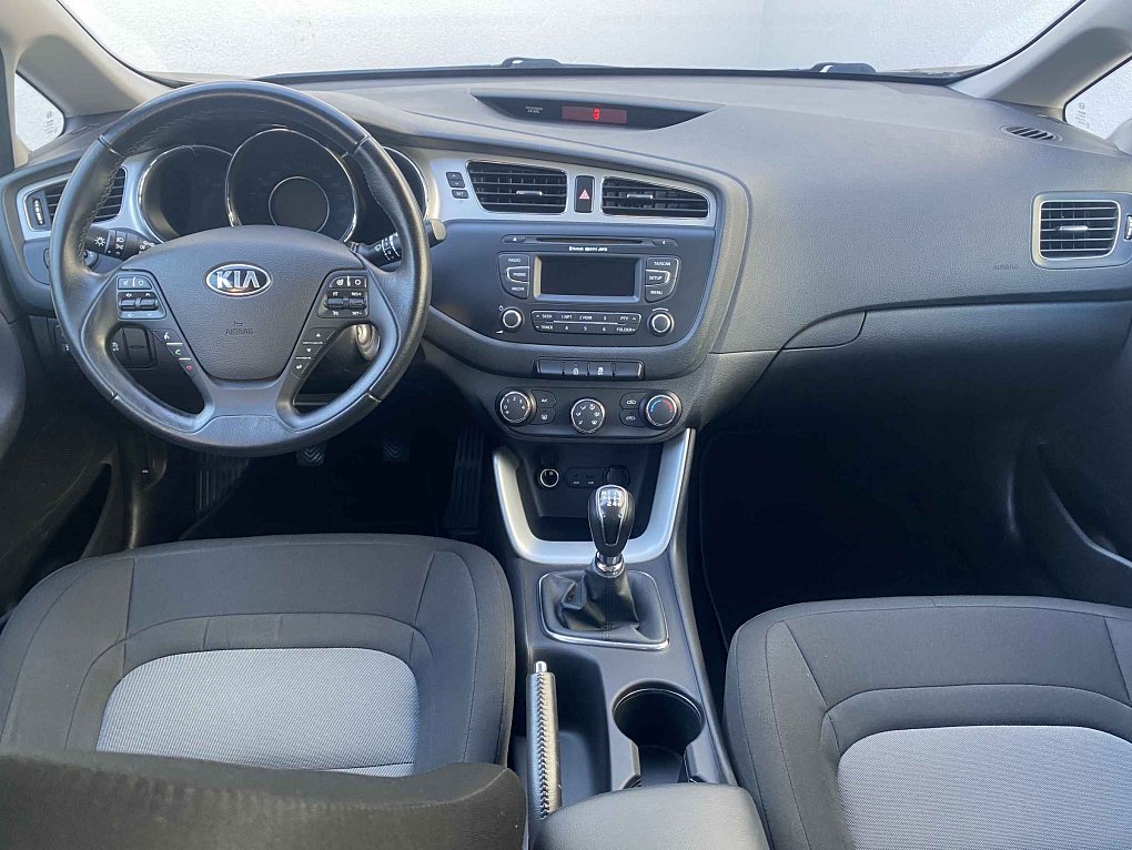 Kia Ceed 1.6 GDi 