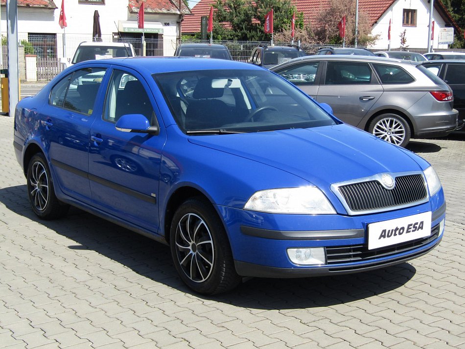 Škoda Octavia II 1.6 Ambiente