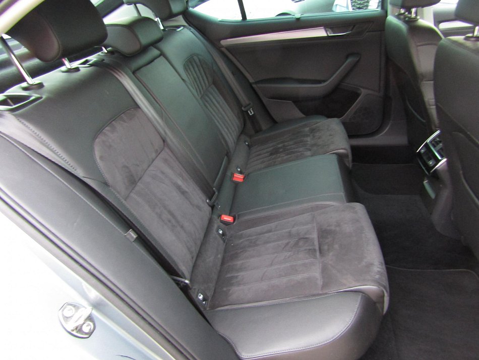 Škoda Superb III 2.0 TSi Style 4x4