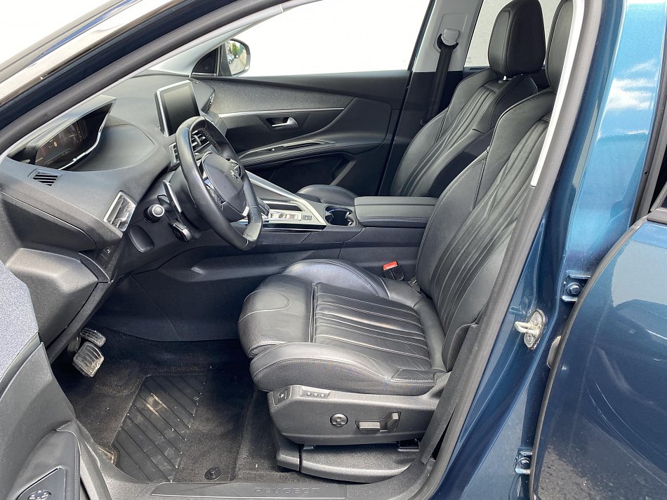 Peugeot 5008 1.5 HDi Allure