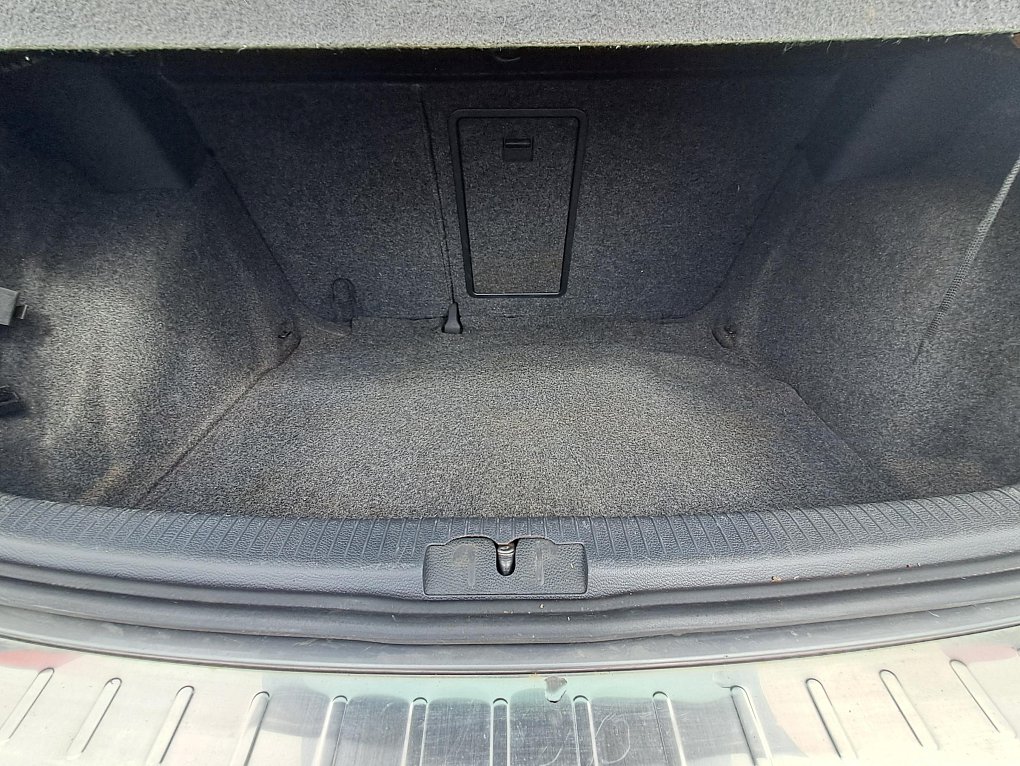 Volkswagen Golf 1.6TDI 