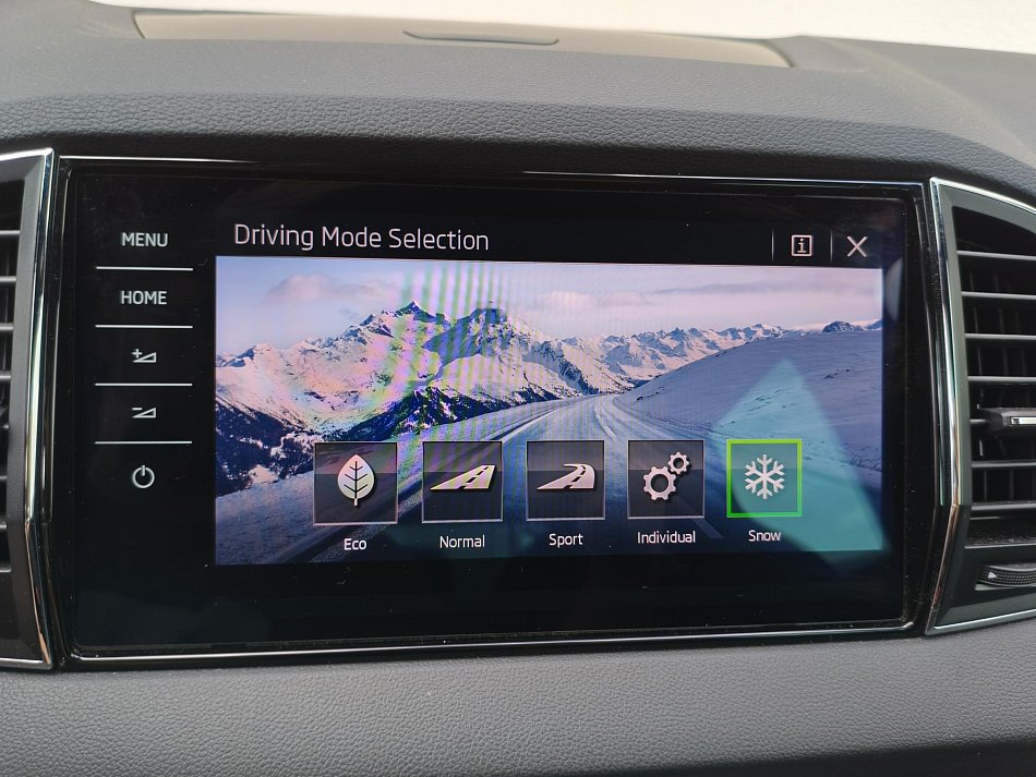 Škoda Karoq 2.0 TSi SportLine 4X4