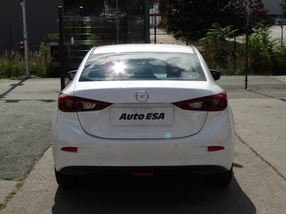 Mazda 3 2.0i 
