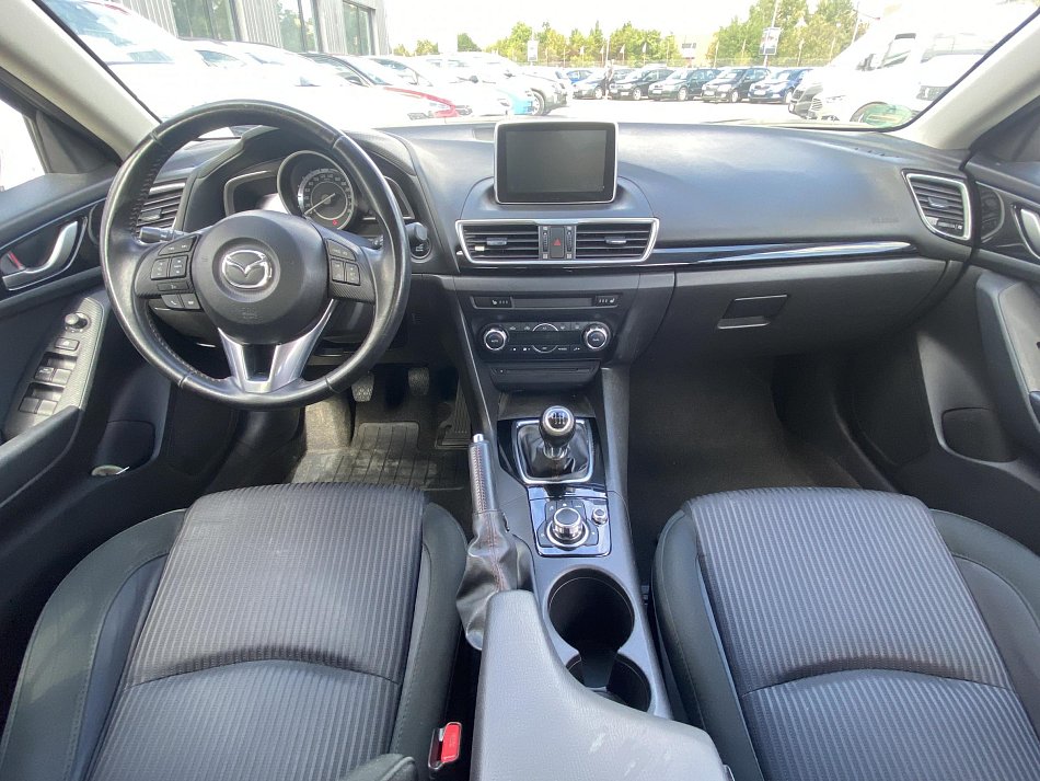 Mazda 3 2.0i 