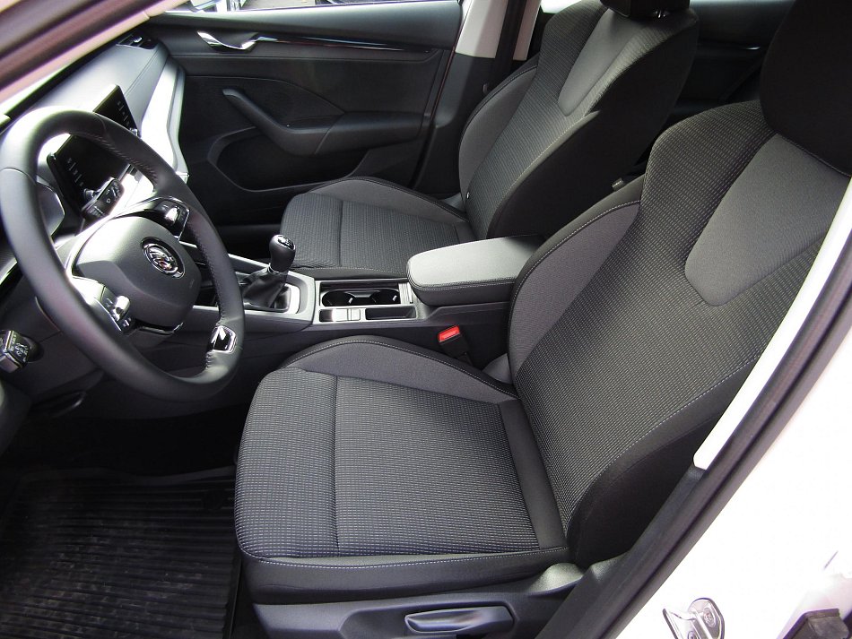 Škoda Octavia IV 1.5TSi Ambition