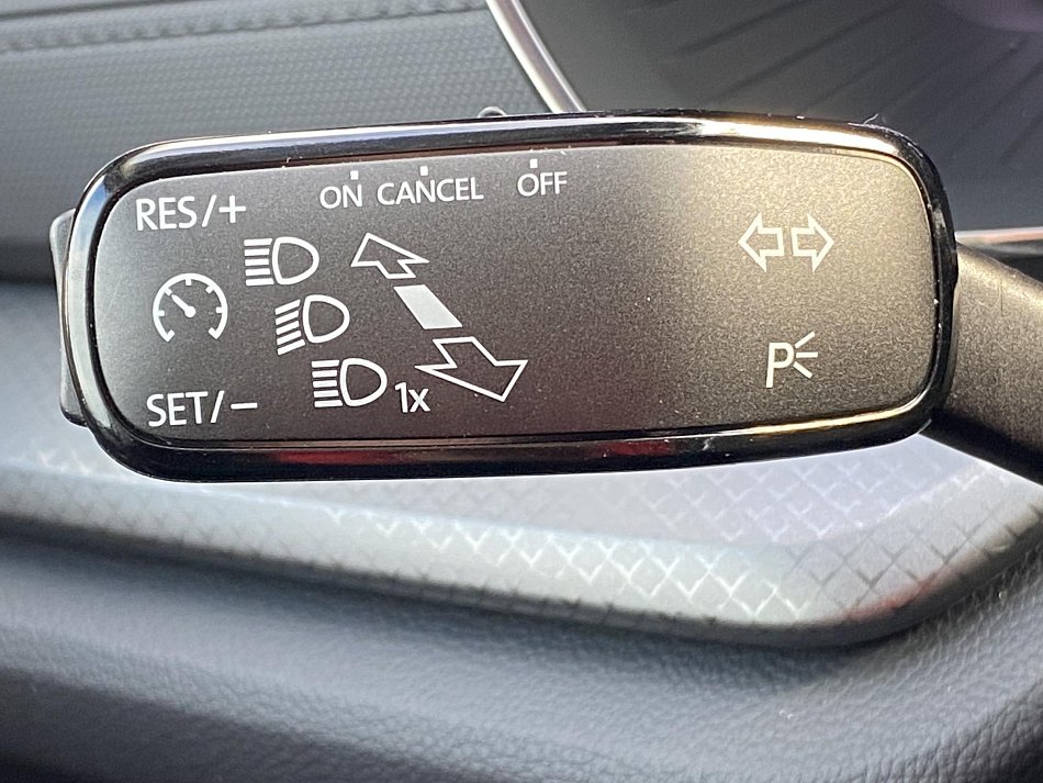 Škoda Octavia IV 1.5TSi Ambition