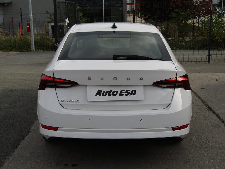 Škoda Octavia IV 1.5TSi Ambition
