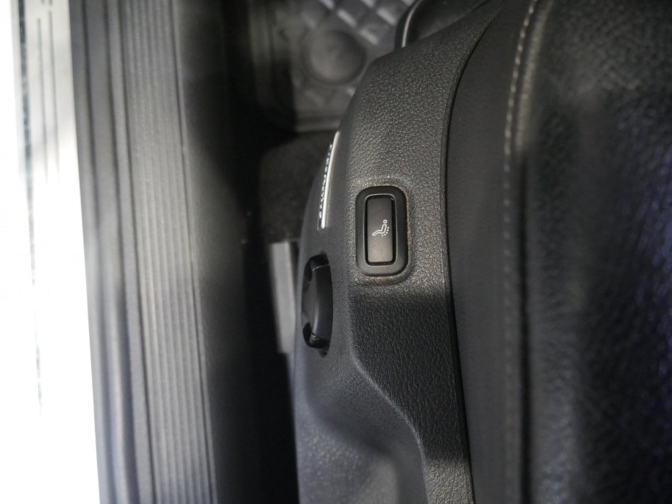 Volkswagen Golf 2.0 TDi 