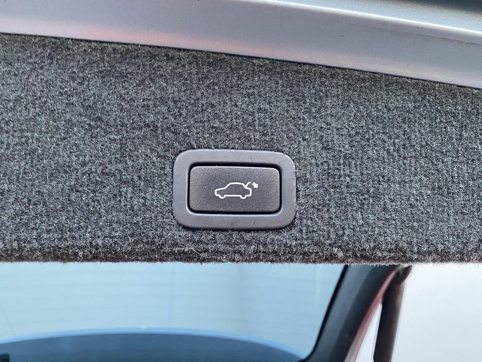 Volvo XC60 2.4D Summum 4x4