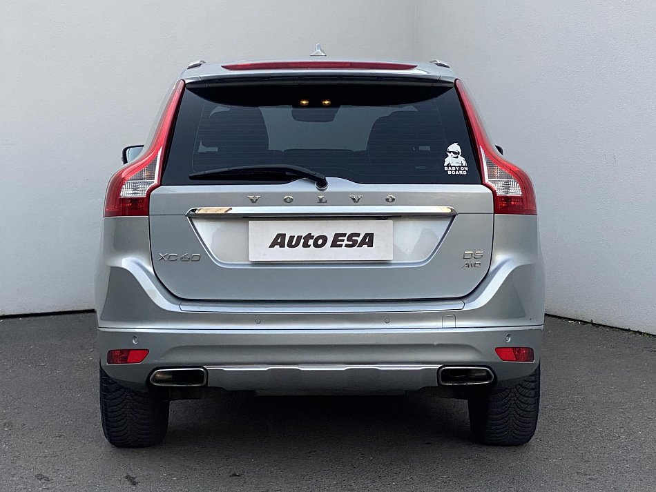 Volvo XC60 2.4D Summum 4x4