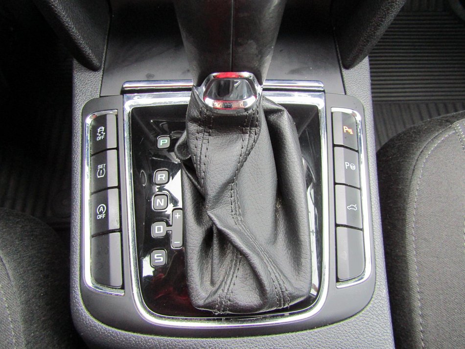 Škoda Superb II 2.0TDi Elegance 4x4