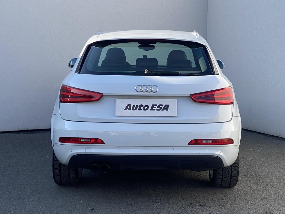 Audi Q3 2.0 TFSi S-line quattro