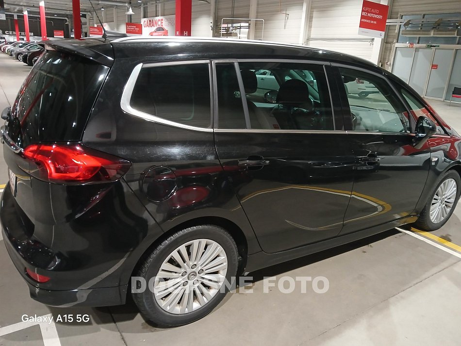 Opel Zafira 2.0  Tourer