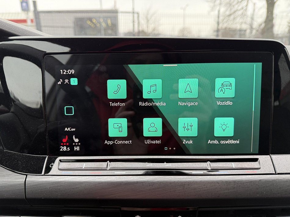 Volkswagen Golf 1.5TSi 