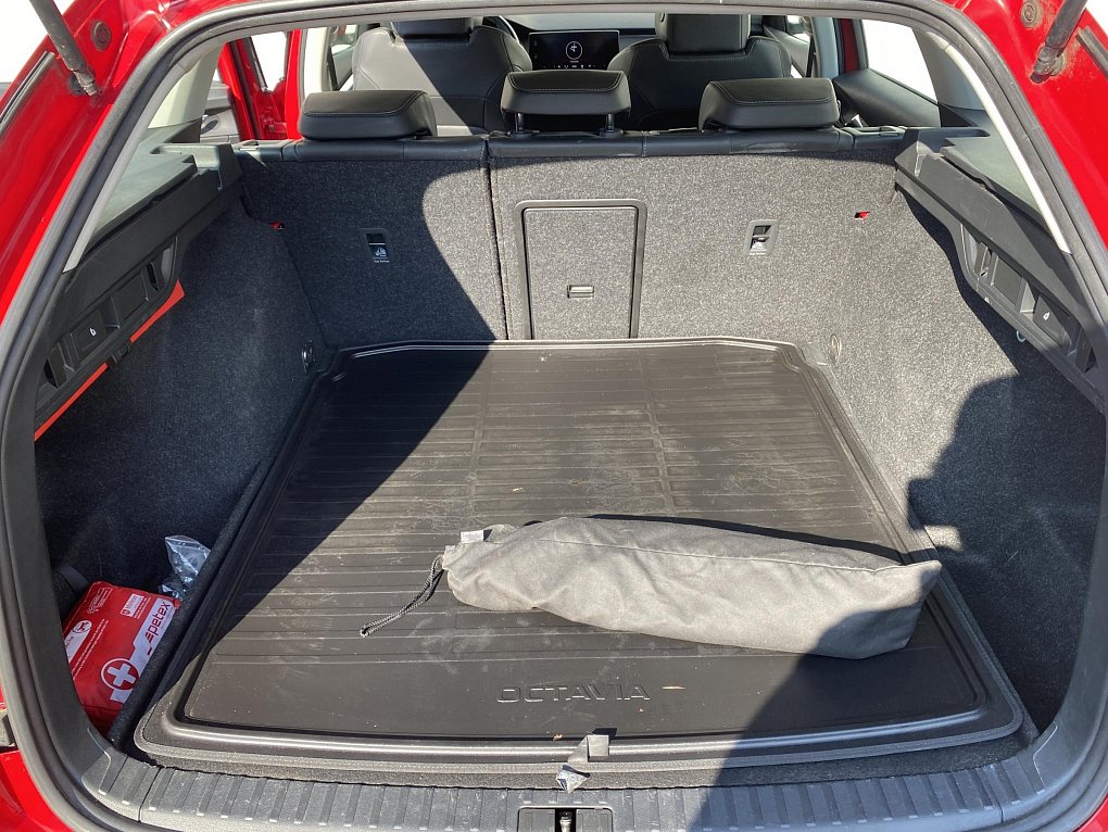 Škoda Octavia IV 2.0 TDi Style