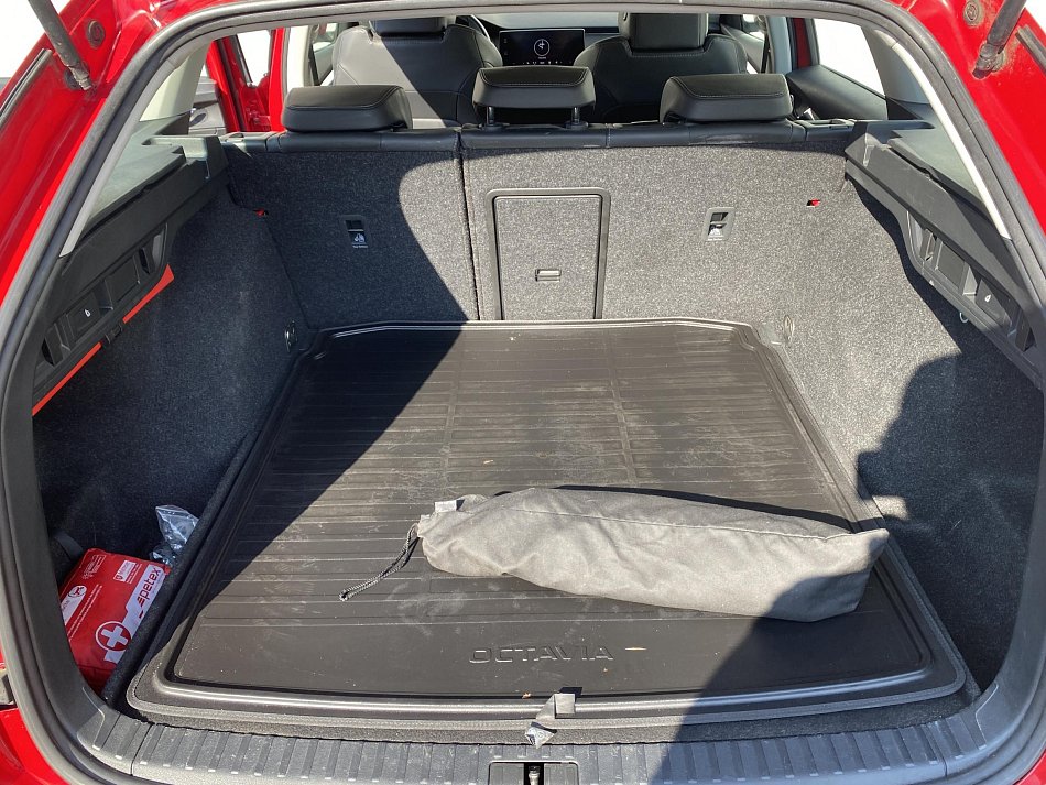 Škoda Octavia IV 2.0 TDi Style