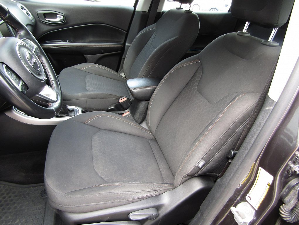 Jeep Compass 1.6 CRD 