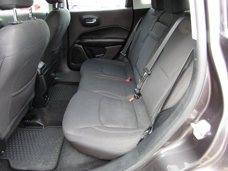 Jeep Compass 1.6 CRD 