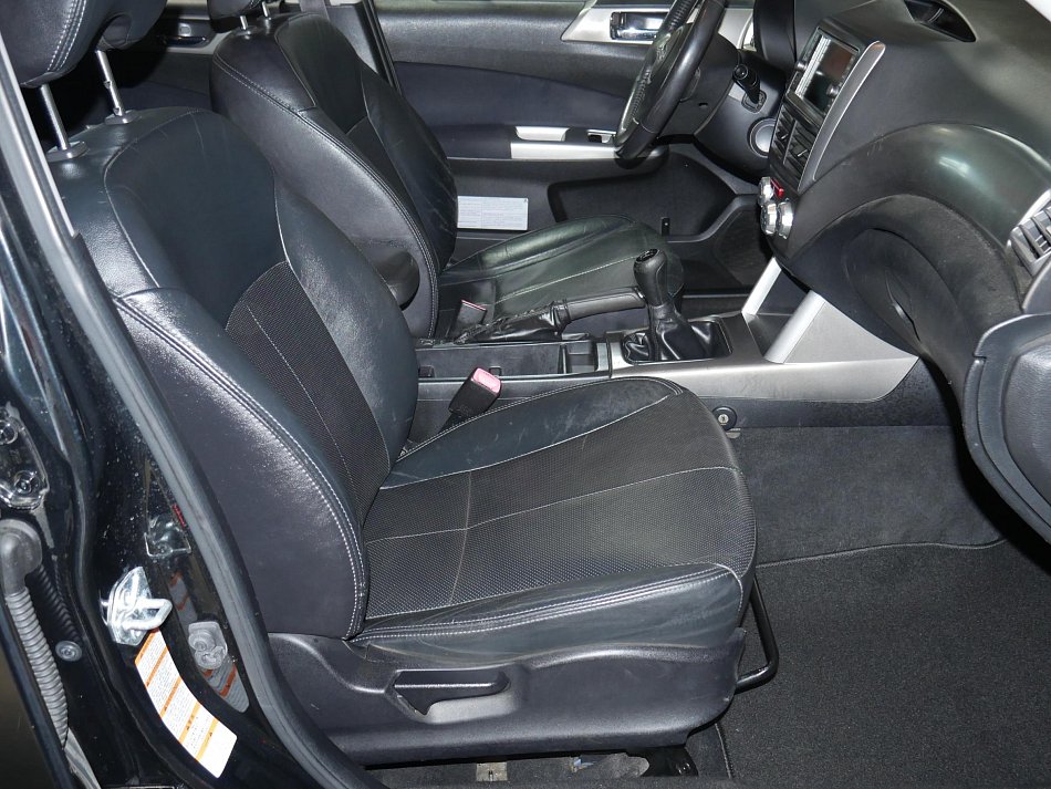 Subaru Forester 2.5XT  4x4