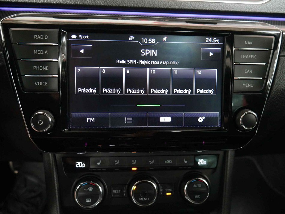 Škoda Superb III 2.0TDi Ambition 4x4